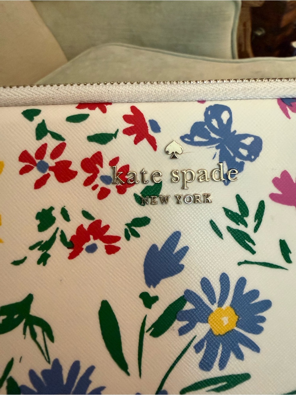 🌸 Kate Spade New York Garden Bouquet Floral Laptop Sleeve 15” White Multi - Picture 2 of 14